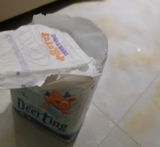 小鹿叮叮紙尿褲起坨嗎 小鹿叮叮超薄紙尿褲怎么樣