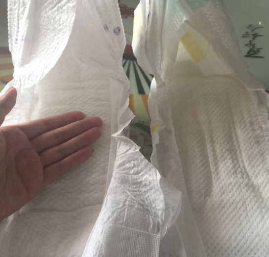 小鹿叮叮和幫寶適紙尿褲哪個好 小鹿叮叮紙尿褲對比測評 小鹿叮叮和幫寶適紙尿褲哪個好 小鹿叮叮紙尿褲對比測評