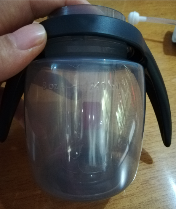 umee企鵝學飲杯有沒有味道 umee企鵝學飲杯寶寶用安全嗎