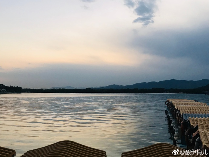 天氣變冷的心情 秋天天氣轉涼的說說朋友圈 天氣變冷的心情 秋天天氣轉涼的說說朋友圈