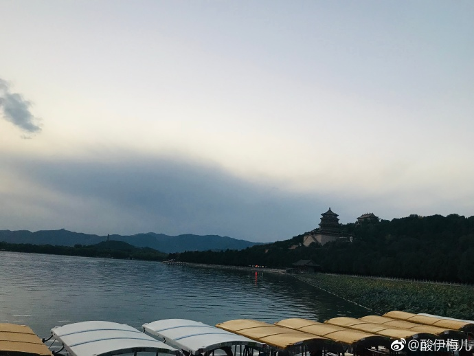 天氣變冷的心情 秋天天氣轉涼的說說朋友圈 天氣變冷的心情 秋天天氣轉涼的說說朋友圈