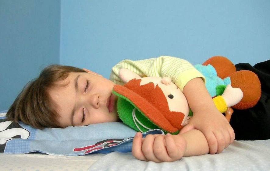 姓黃的女孩名字要文藝怎么起 姓黃冷門且好聽的女孩名字推薦 姓黃的女孩名字要文藝怎么起 姓黃冷門且好聽的女孩名字推薦