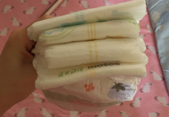 泰迪熊/日本花王/大王天使/寶松怡紙尿褲對比 寶松怡紙尿褲有熒光劑嗎