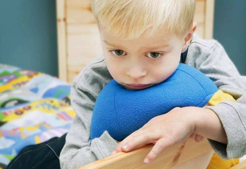 牽掛孩子的心情說說 用一句話表達想念孩子說說朋友圈