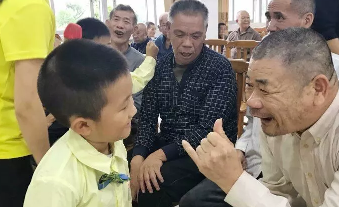 2018幼兒園重陽節(jié)感恩活動(dòng)方案 重陽節(jié)幼兒園感恩活動(dòng)策劃