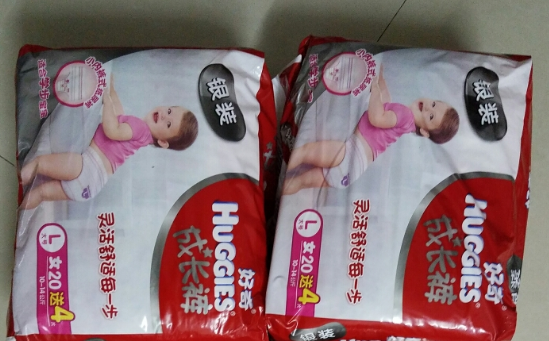 好奇成長(zhǎng)褲哪個(gè)系列好用 好奇銀裝和好奇鉑金裝和花王區(qū)別