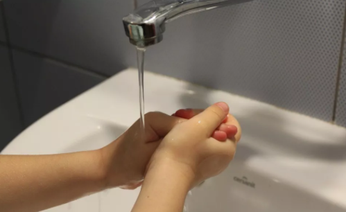 寶寶秋季腹瀉怎么辦   寶寶秋季腹瀉治療方法