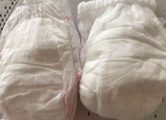 好奇銀裝和U版花王哪個(gè)好 好奇銀裝紙尿褲使用對(duì)比測(cè)評(píng)