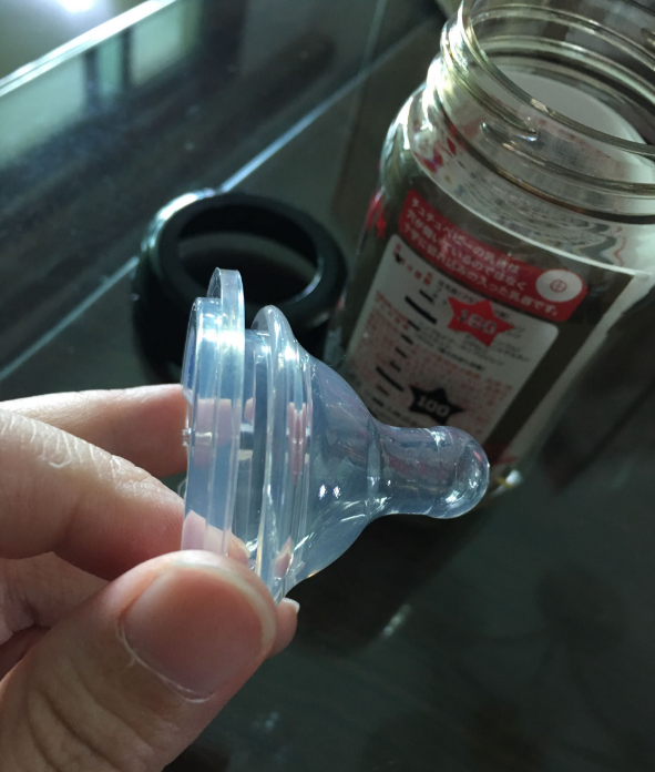 啾啾奶瓶材質安全嗎 啾啾奶瓶奶嘴流速怎么樣