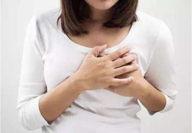 堵奶熱敷還是冷敷 堵奶怎么疏通 堵奶熱敷還是冷敷 堵奶怎么疏通