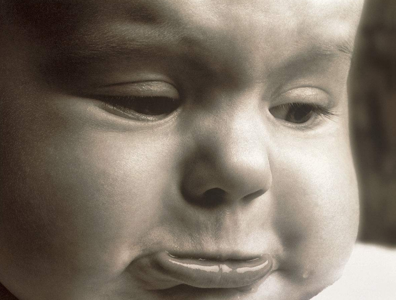 打孩子后怎么安撫孩子的情緒 忍不住打罵孩子后怎么做比較好 打孩子后怎么安撫孩子的情緒 忍不住打罵孩子后怎么做比較好