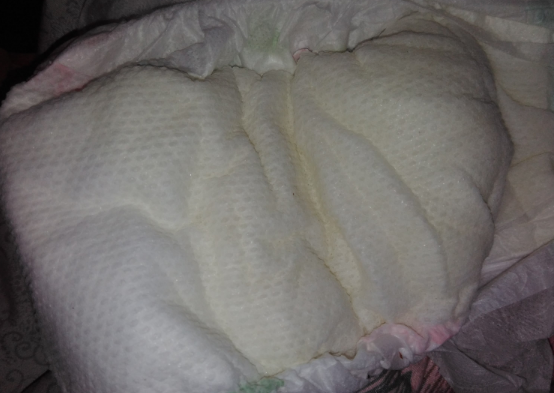 愛得利極薄動感紙尿褲吸收好嗎 愛得利極薄動感紙尿褲使用測評