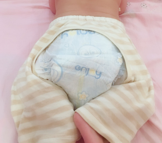 嬰嬌宜超薄紙尿褲怎么樣 嬰嬌宜超薄紙尿褲使用測評