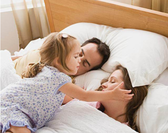 為什么孩子不肯分房睡 孩子不肯分房睡怎么辦 為什么孩子不肯分房睡 孩子不肯分房睡怎么辦