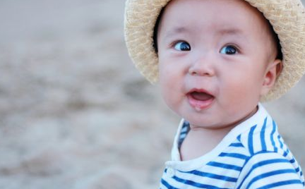 寶寶搖頭是缺鈣嗎 寶寶搖頭的幾種表現 寶寶搖頭是缺鈣嗎 寶寶搖頭的幾種表現