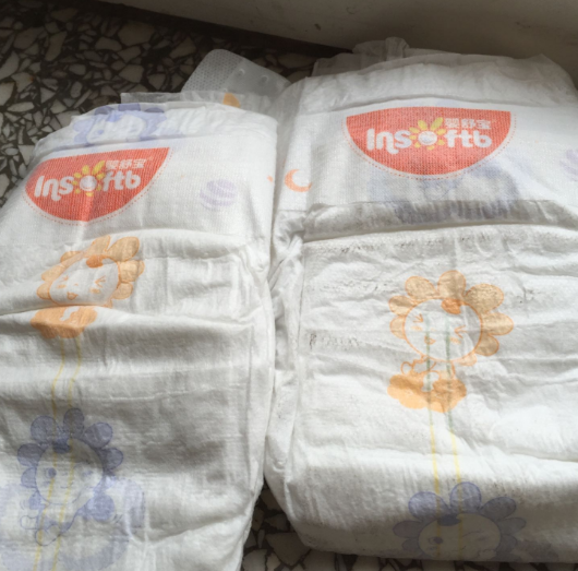 嬰舒寶超薄紙尿褲怎么樣 嬰舒寶超薄紙尿褲使用測評