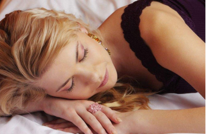 隱形避孕套安全嗎 隱形避孕套有什么副作用 隱形避孕套安全嗎 隱形避孕套有什么副作用