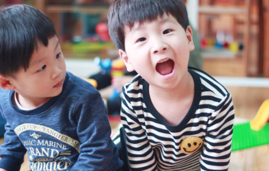 寶寶多久洗一次澡合適  寶寶洗澡周期介紹