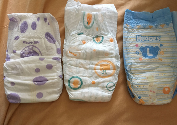 潘式紙尿褲和雀氏哪個(gè)好 潘式紙尿褲和雀氏紙尿褲對(duì)比測(cè)評(píng)