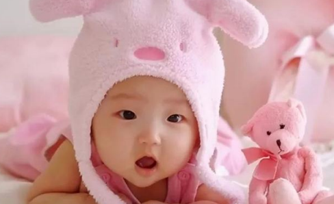 寶寶馬牙和鵝口瘡有什么不同 馬牙和鵝口瘡區(qū)別介紹 寶寶馬牙和鵝口瘡有什么不同 馬牙和鵝口瘡區(qū)別介紹