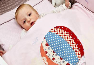 寶寶睡覺要穿襪子嗎   寶寶睡覺穿襪子好不好