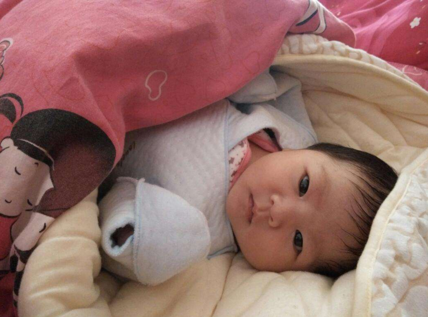 跟孩子幾歲分床比較好 孩子才開(kāi)始分床怎么安慰