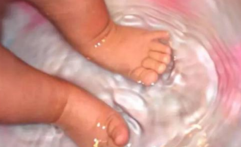 寶寶冬天泡腳好嗎    寶寶泡腳水溫多少度好