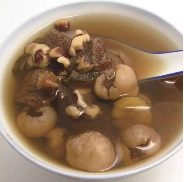 哺乳期吃哪些水果比較好 哺乳期哪些水果不能吃 哺乳期吃哪些水果比較好 哺乳期哪些水果不能吃