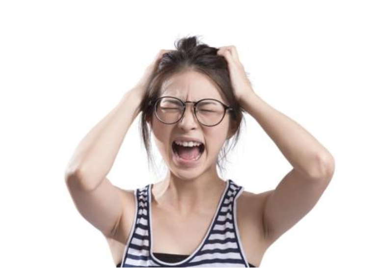 月經期身體燥熱怎么回事 經期吃什么美容養顏