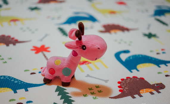 寶寶爬行墊什么材質好   寶寶爬行墊材質選擇推薦