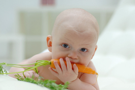 寶寶腹瀉脫水有哪些癥狀  腹瀉脫水怎么補水好