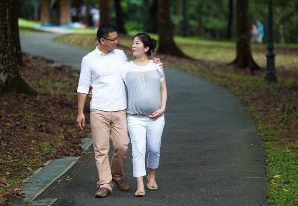 孕晚期做什么運動可以幫助順產 孕期運動的注意事項 孕晚期做什么運動可以幫助順產 孕期運動的注意事項