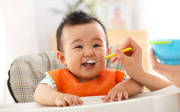 寶寶餐椅什么款式的好   餐椅款式選擇推薦