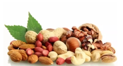 寶寶恒牙長出后錯位怎么辦  恒牙已生乳牙未脫可以拔嗎