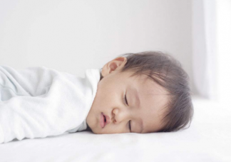 寶寶多大分床睡好    寶寶分床睡時間介紹