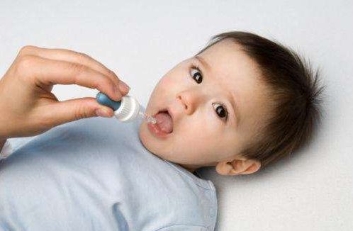 寶寶打預(yù)防針的地方有硬塊怎么辦   打預(yù)防針后有硬塊解決方法