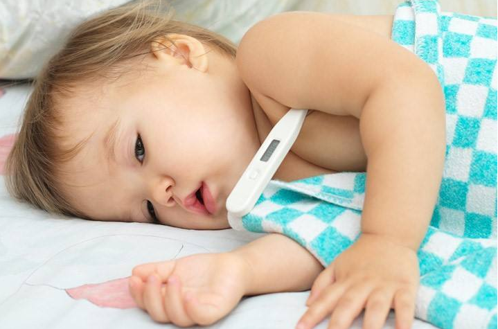 寶寶手心發(fā)熱怎么調(diào)理 寶寶手心發(fā)熱是怎么回事