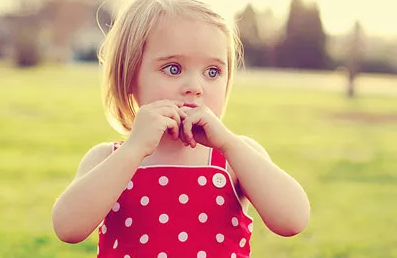 寶寶曬太陽補充維生素D好嗎    寶寶曬太陽多長時間好