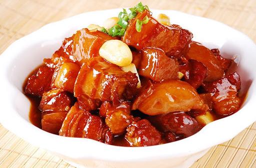 懷孕期吃醬油會讓寶寶皮膚變黑嗎 影響寶寶皮膚的因素有哪些