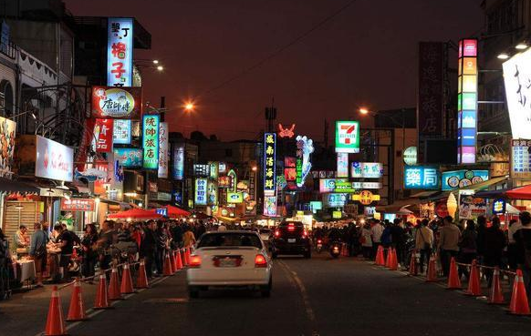 寶寶多大可以天黑出門  寶寶天黑出門時間