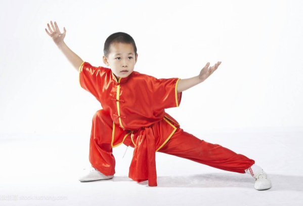 樊少皇稱想讓女兒學武術 與妻子出現教育分歧