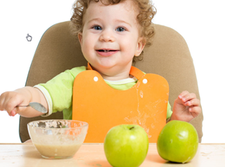 寶寶頭發(fā)少 剃頭發(fā)真的能增多嗎