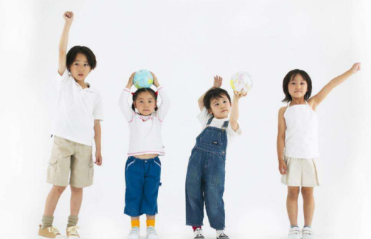 寶寶站立時腳外翻是什么原因 站立時腳外翻正常嗎 寶寶站立時腳外翻是什么原因 站立時腳外翻正常嗎