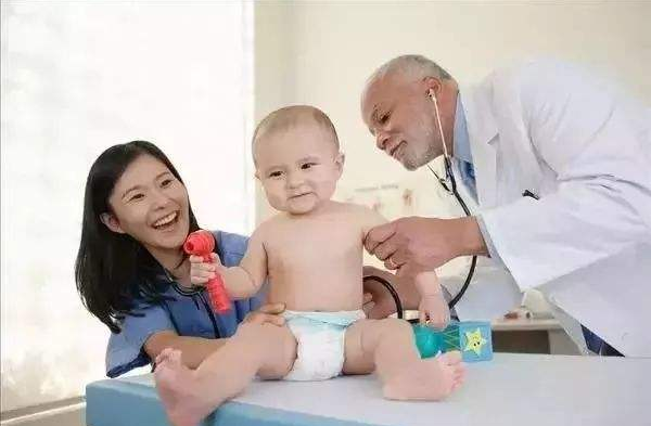 為什么新生兒要做聽力篩查 新生兒聽力篩查沒通過怎么辦 為什么新生兒要做聽力篩查 新生兒聽力篩查沒通過怎么辦