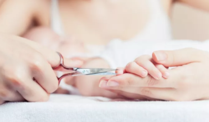 寶寶滿月之前不能剪指甲嗎   指甲多久剪一次好