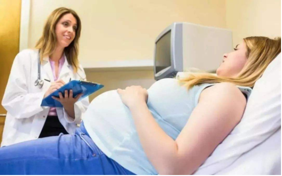 哪些孕婦更適合無痛分娩 無痛分娩真的不痛嗎