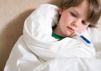 寶寶睡覺(jué)測(cè)體溫準(zhǔn)嗎    測(cè)量體溫的正確方法