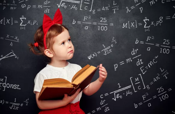 孩子做作業(yè)家長(zhǎng)不能玩手機(jī)嗎 家長(zhǎng)玩手機(jī)有什么影響 孩子做作業(yè)家長(zhǎng)不能玩手機(jī)嗎 家長(zhǎng)玩手機(jī)有什么影響