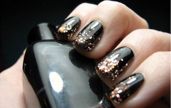 孕期可以做美甲嗎 孕婦做美甲有什么危害 