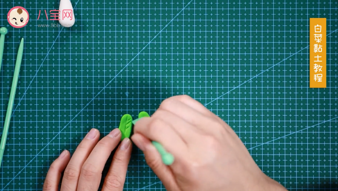 白菜粘土視頻教程 白菜粘土制作步驟圖 白菜粘土視頻教程 白菜粘土制作步驟圖